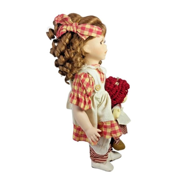 TL Toys Raggedy Ann Porcelain Doll with Stuffed Doll 16 inch Bisque Porcelain - Picture 7 of 9